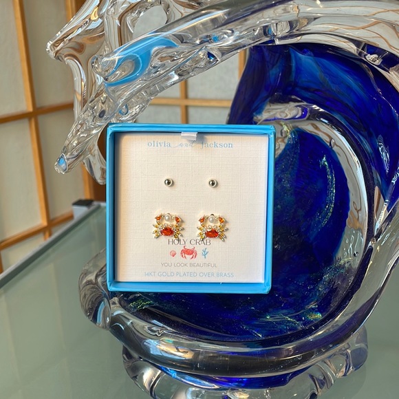 Olivia & Jackson 14 KT Gold plated over Brass Tiny Ball Studs & Crab Earrings - Picture 5 of 5